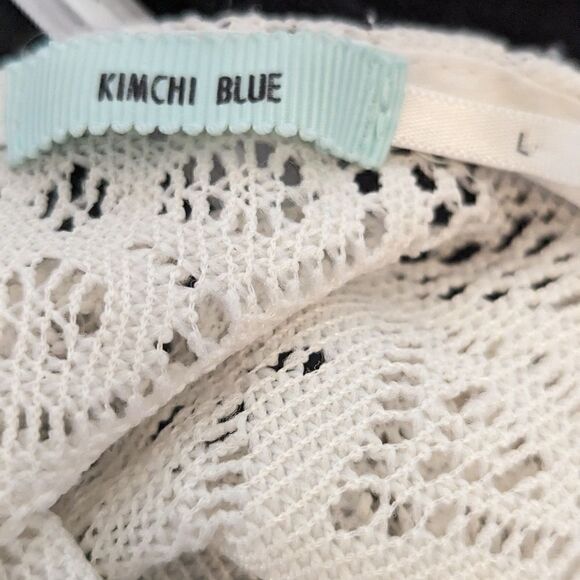 Kimchi Blue White Lace Tie Top - Picture 8 of 8
